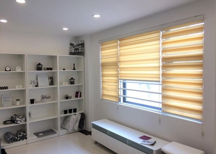 Mẫu rèm cầu vồng đẹp