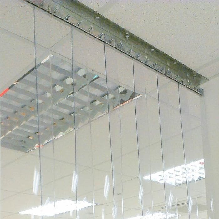 Mẫu rèm nhựa PVC cố định, giá thành rẻ